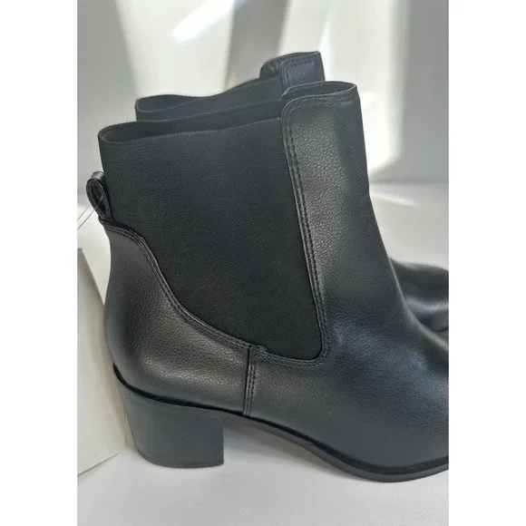 Amazon Essentials Black Ankle Boots Size 9 Women's Block Heel Chelsea Booties - Picture 3 of 7